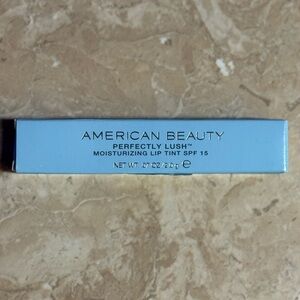 American Beauty Perfectly Lush Moisturizing Lip Tint SPF15 Wild Rose New in Box